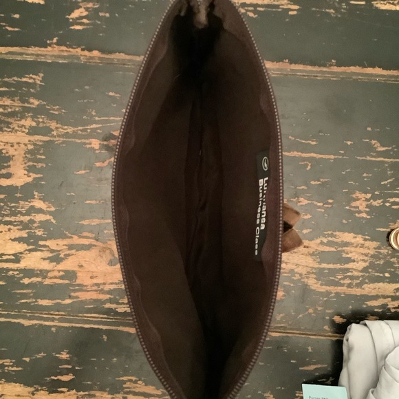 The Bridge Firene 1969 Lufthansa Business Class Amenity Zip Pouch - Picture 6 of 6